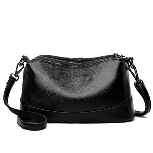 Medium black leather crossbody bag with leather straps Jan 25